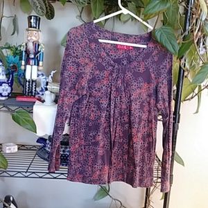 Women's pullover knit blouse